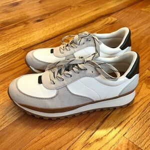 Women’s Universal Thread Casual Sneakers, 8